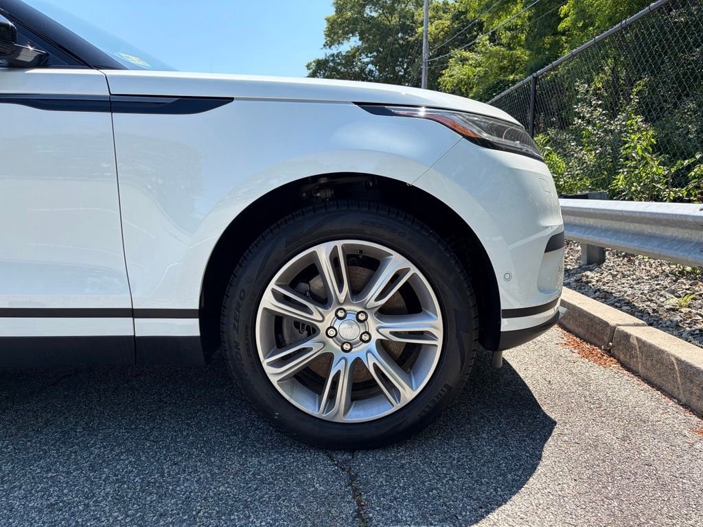 Certified Used 2026 White Land Rover S image 11