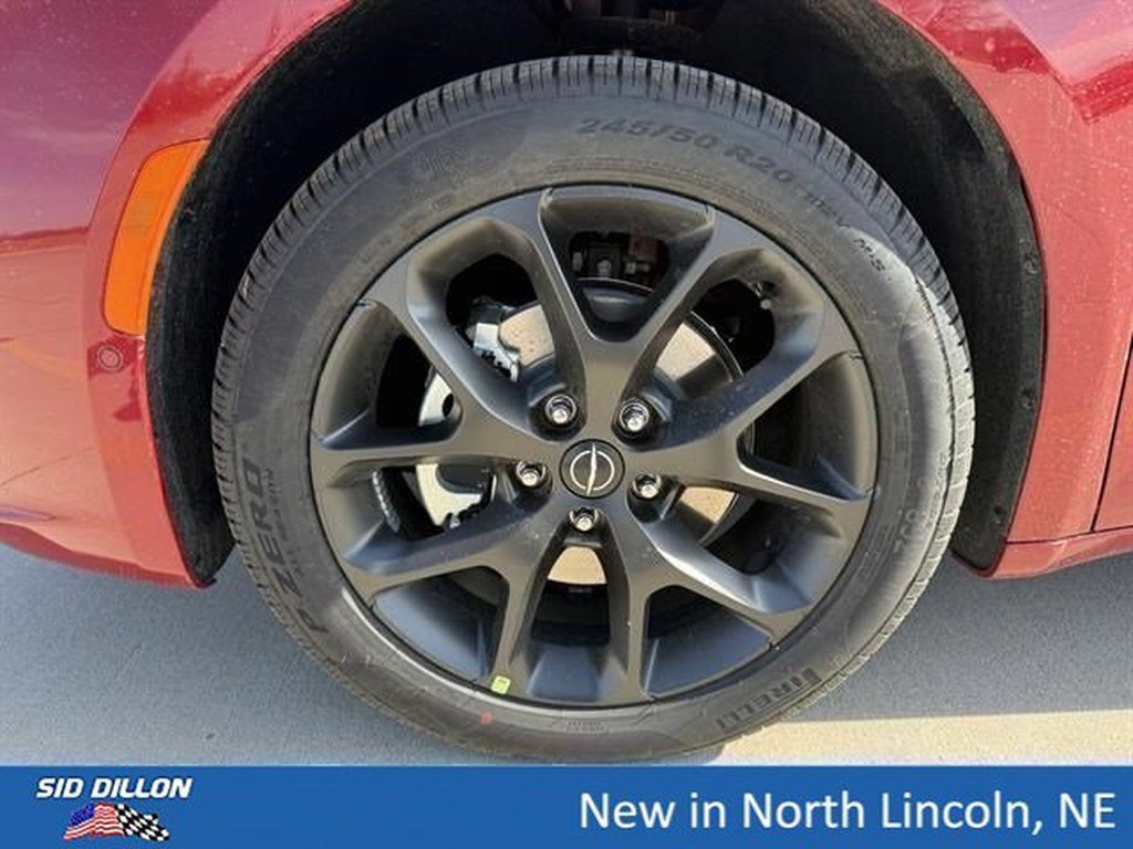 New 2026 Red Hot Pearl-Coat Exterior Paint Chrysler Select image 5