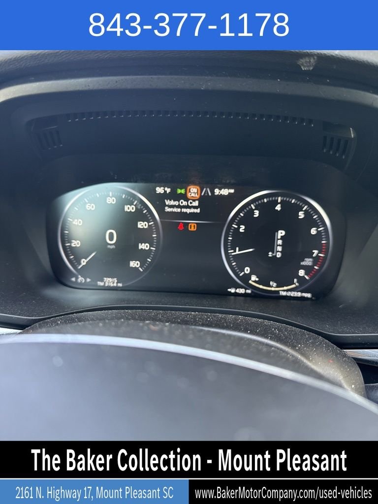 Used 2019 White Volvo T5 Momentum image 5