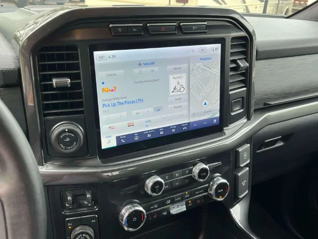 Used 2023 Gray Ford XLT image 33