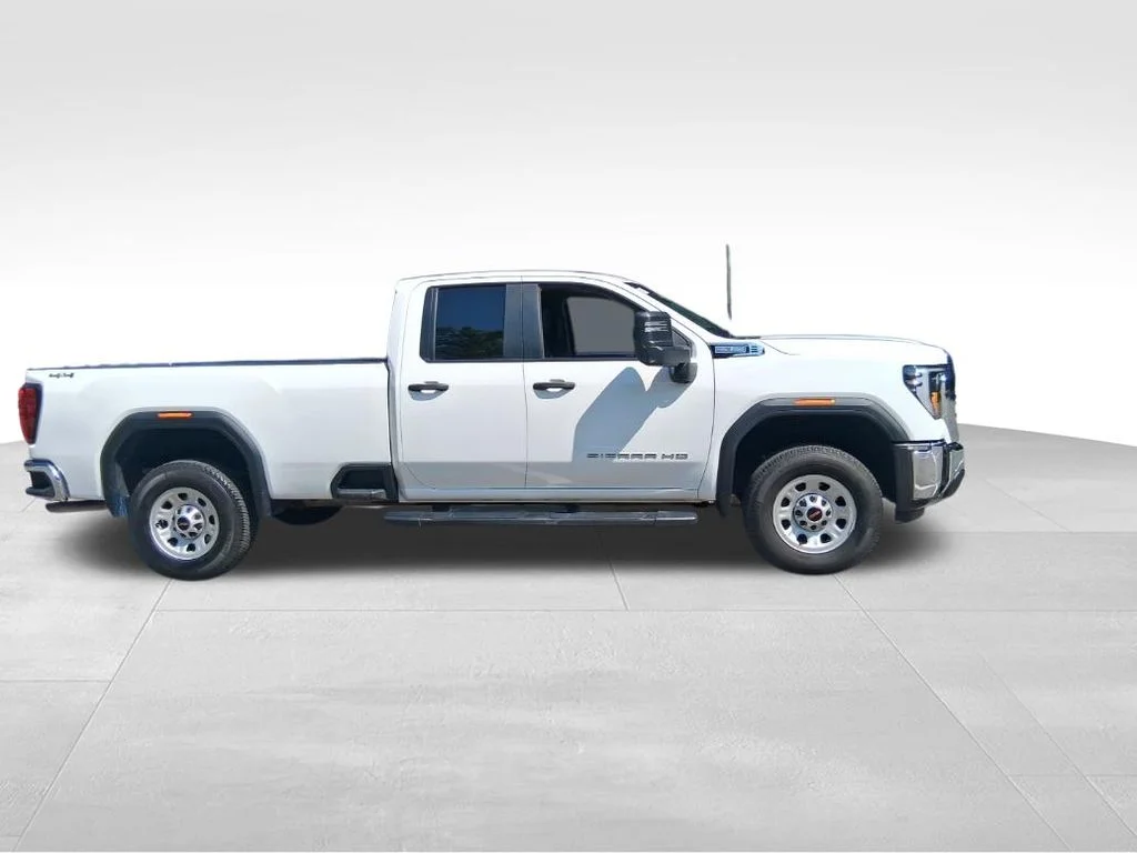 Used 2024 White GMC Pro image 4