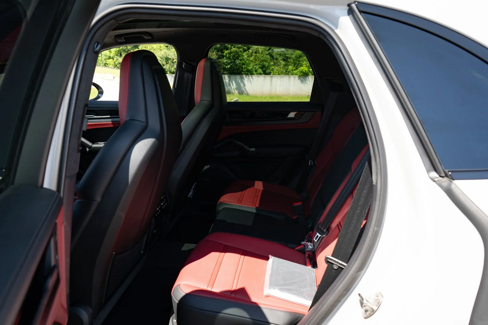 Used 2023  Porsche GTS image 40