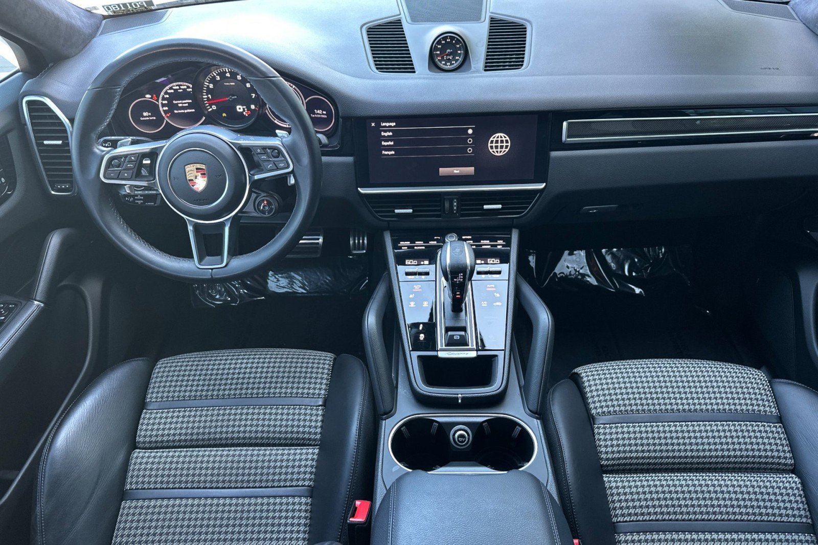 Used 2023 White Porsche S image 6