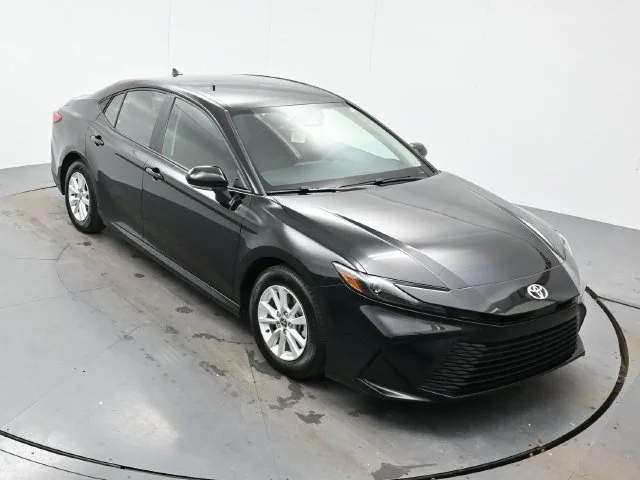 Used 2025 Midnight Black Me Toyota LE image 30
