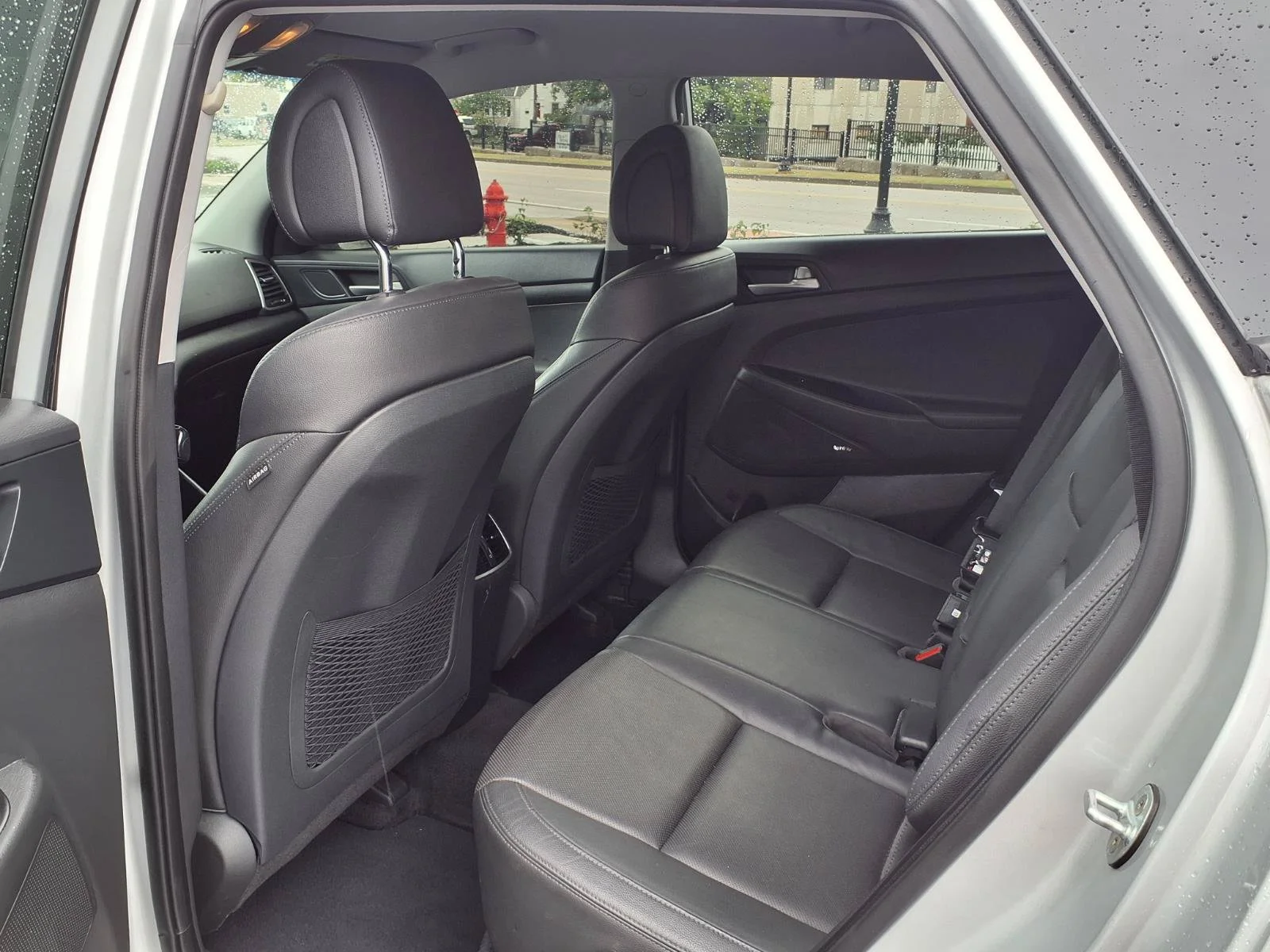 Used 2018  Hyundai Limited image 22