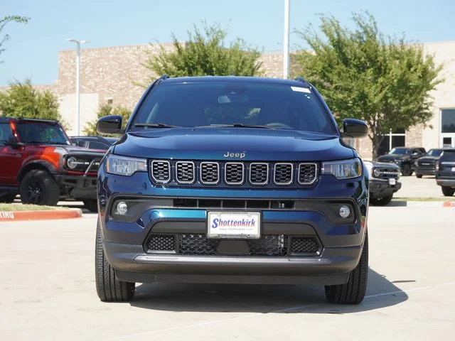 New 2026 Fathom Blue Pearl-Coat Exterior Paint Jeep Latitude image 6