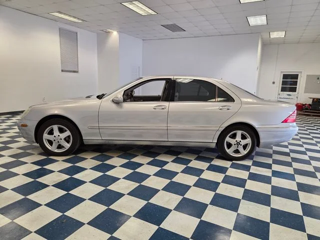 Used 2005  Mercedes-Benz S 500 image 4