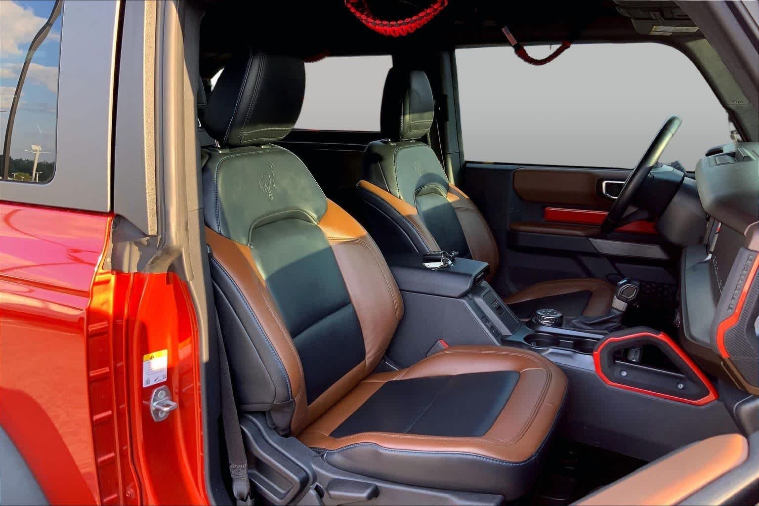 Used 2023 Hot Pepper Red Metallic Tinted Clearcoat Ford Outer Banks image 9