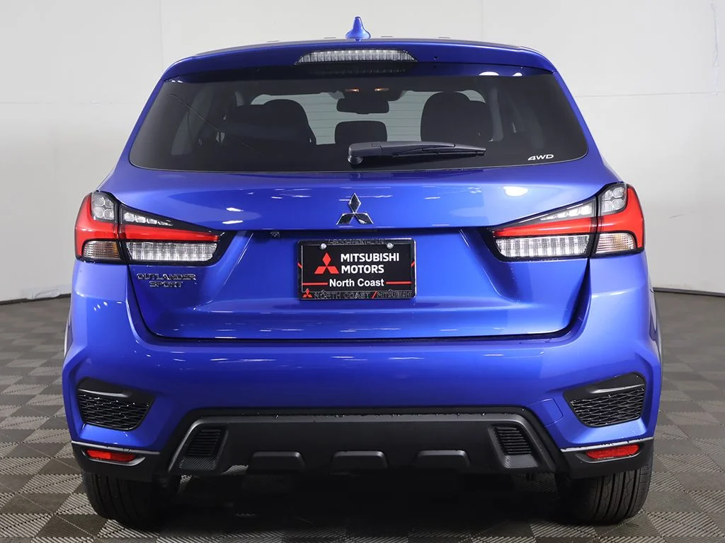 New 2026 Blue Mitsubishi 2.0 ES image 9
