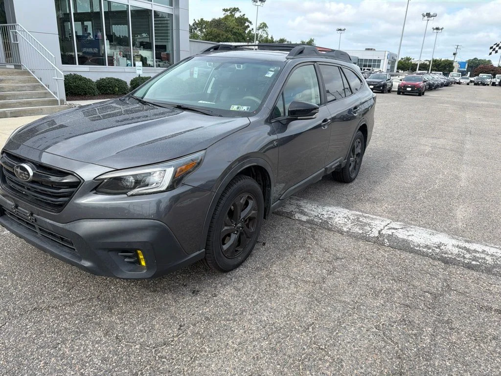 Used 2021 Gray Subaru Onyx Edition XT image 3
