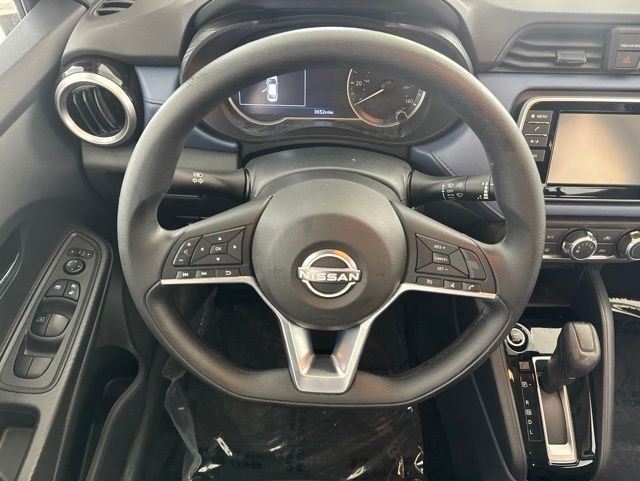 Used 2025 White Nissan 1.6 SV image 22