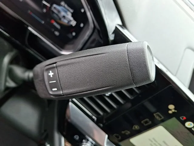 New 2026 Summit White GMC SLE image 14