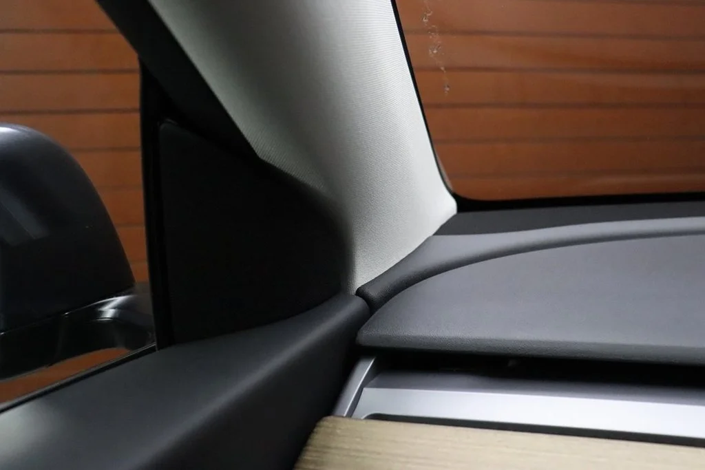 Used 2020 Solid Black Tesla Long Range image 52