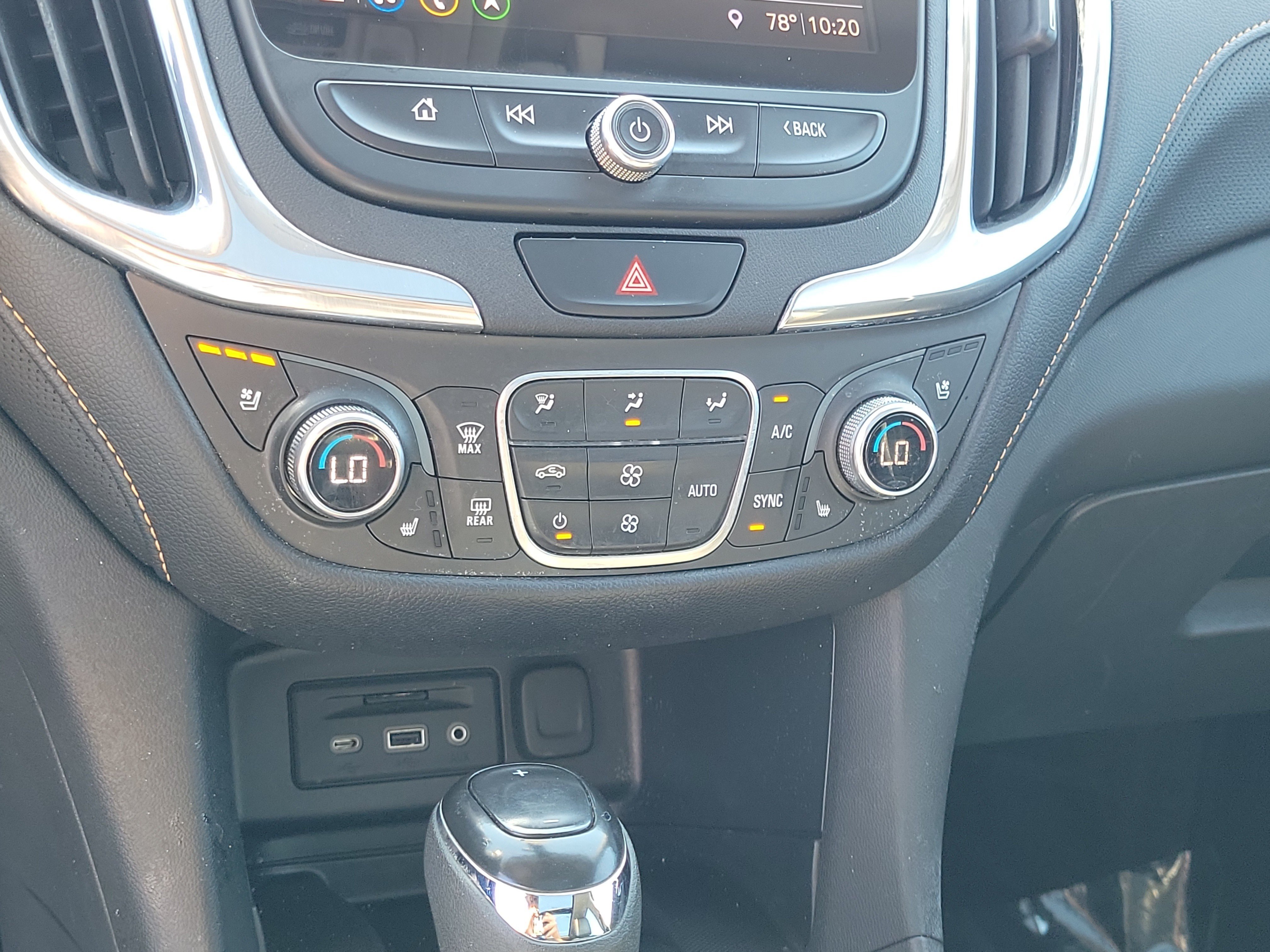 Used 2020 Silver Ice Metallic Chevrolet Premier image 27