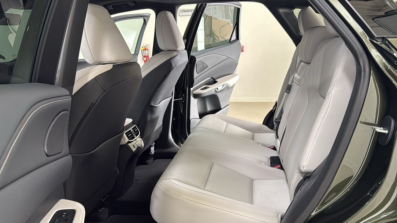 Used 2025 Green Lexus 350h Premium image 15