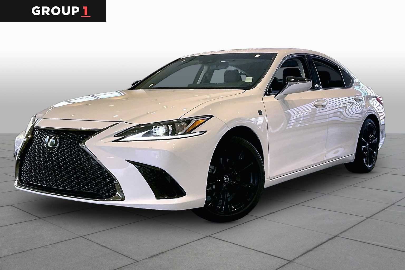 2025 Lexus ES 300h 300h's photo