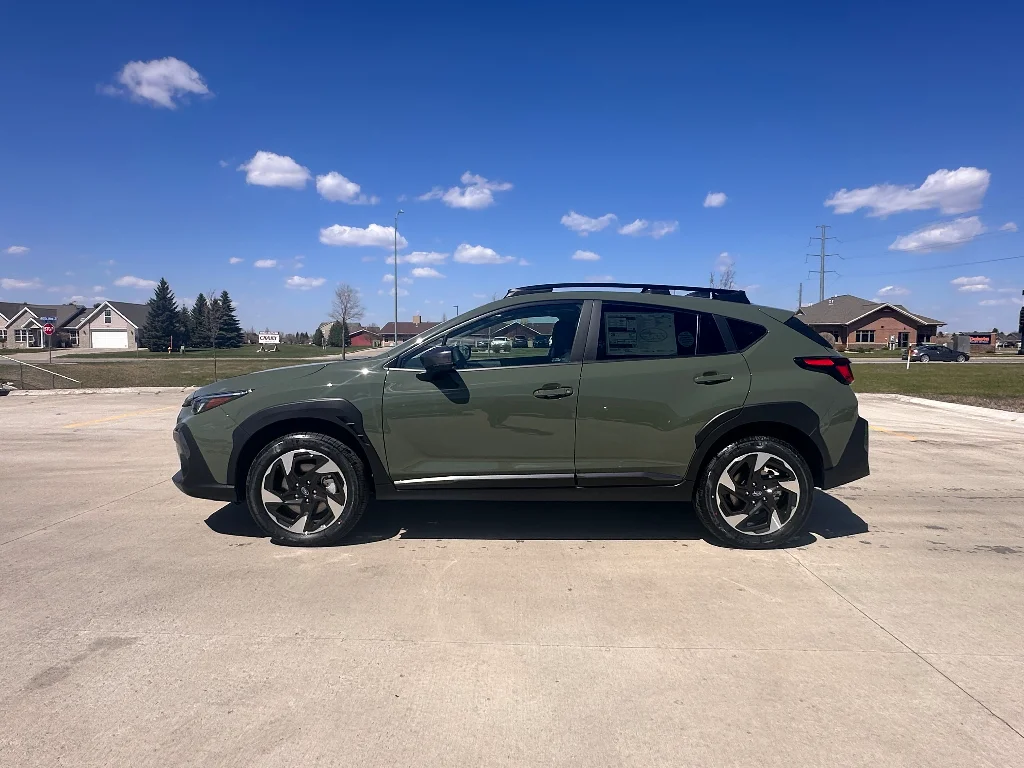 New 2026 ALPINE GREEN Subaru Limited image 1