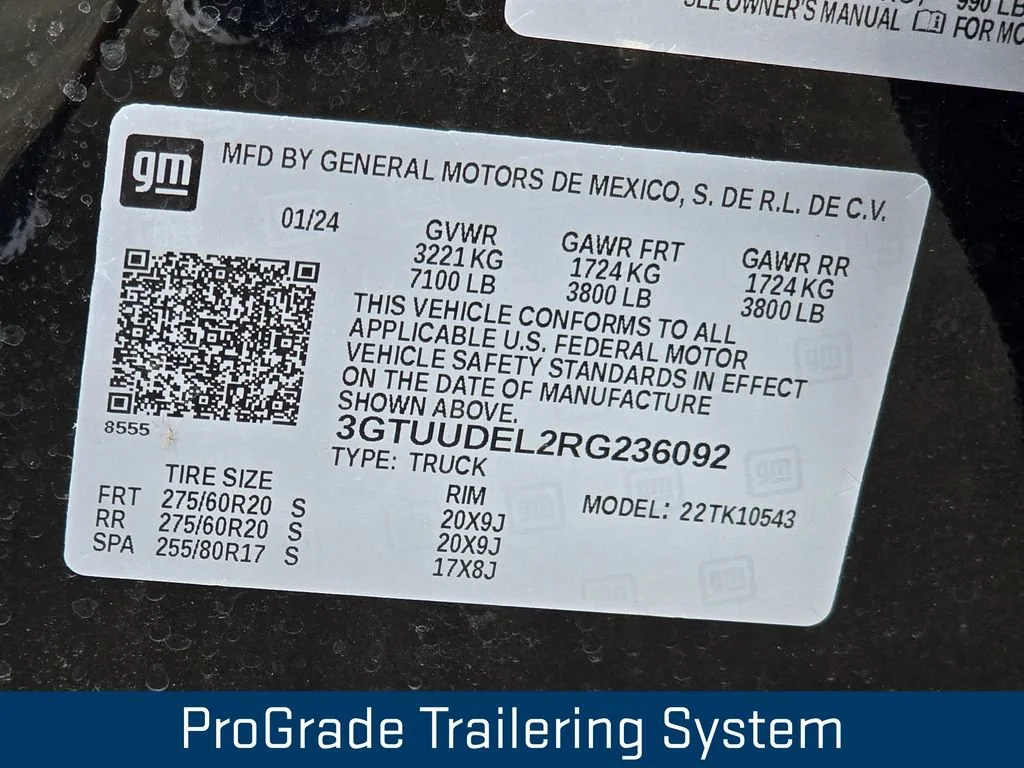 Certified Used 2024 Onyx Black GMC SLT image 13