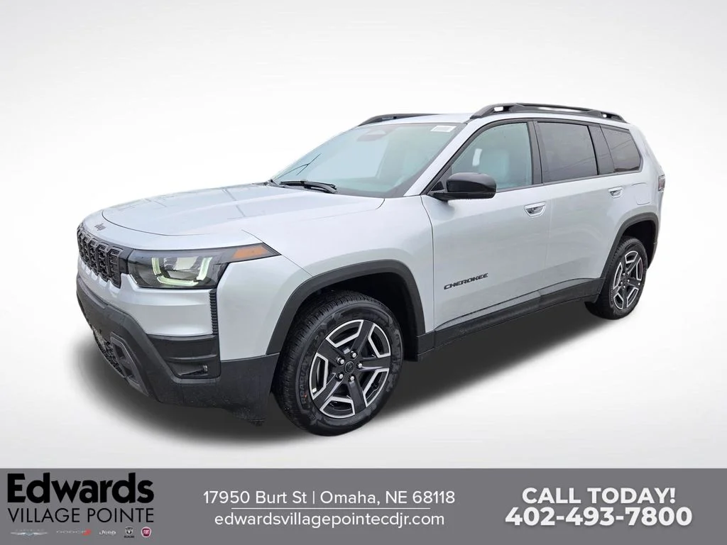 New 2026 Silver Zynith Clear-Coat Exterior Paint Jeep Limited image 7