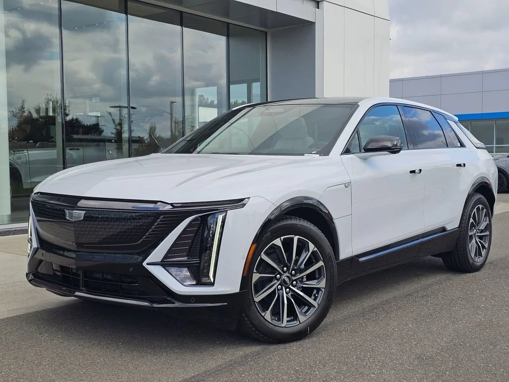 New 2027 Vibrant White Tricoat Cadillac Sport image 1