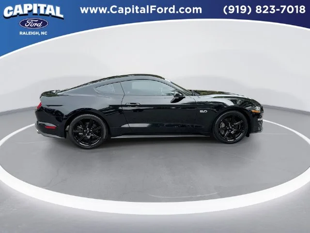 Used 2020 Black Ford GT Premium image 9