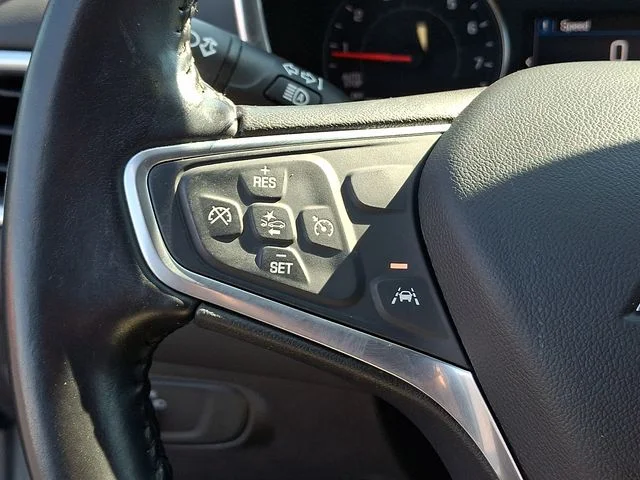 Used 2022 Silver Chevrolet LT image 21