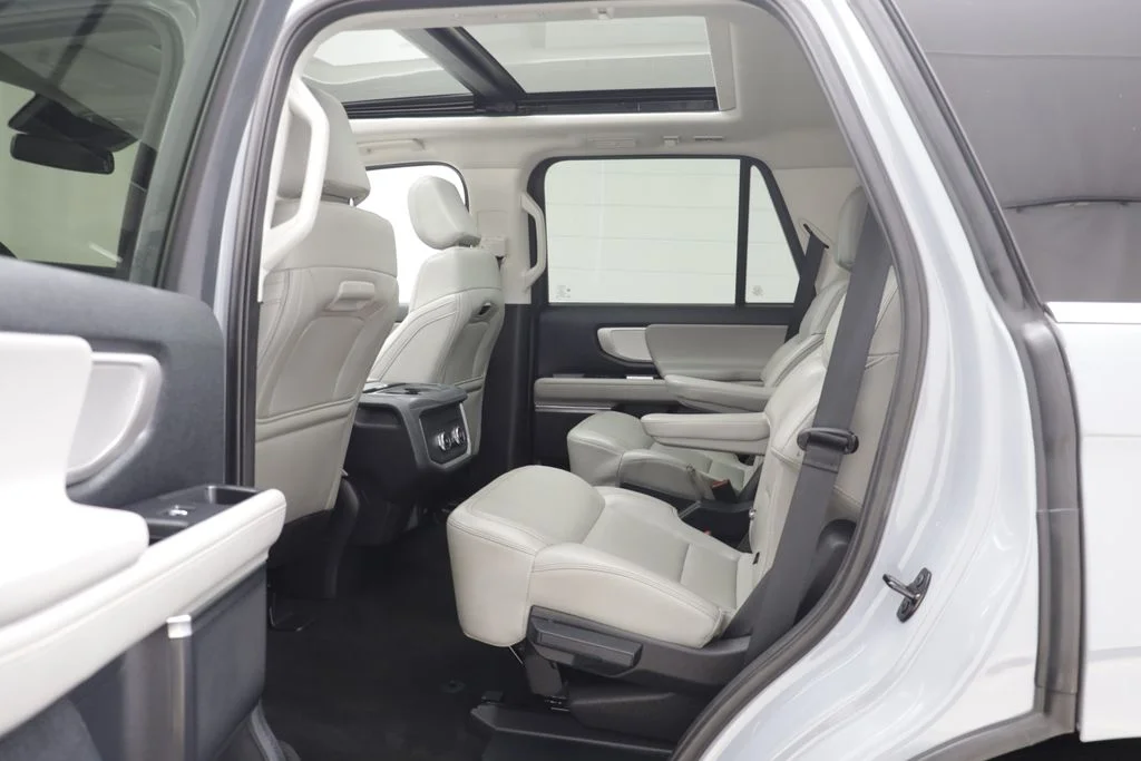 Used 2025 Gray Metallic Ford Active image 14