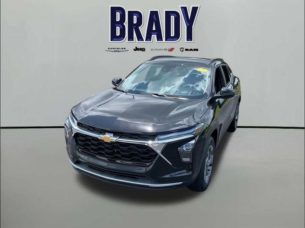 Used 2026 Black Chevrolet LT image 3