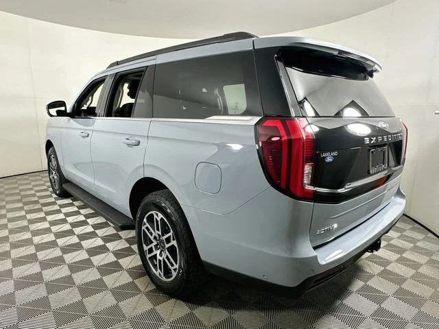 Certified Used 2025 Gray Ford Active image 5