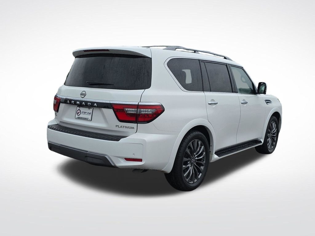 Used 2023 White Nissan Platinum image 7
