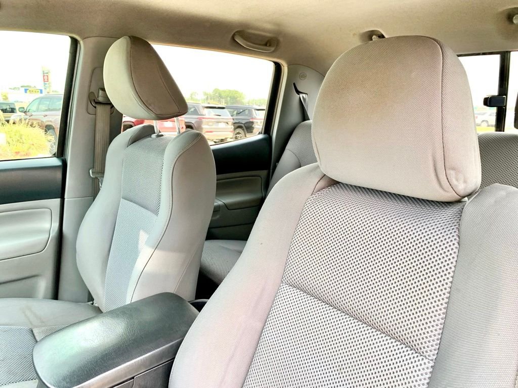 Used 2013 Gray Toyota PreRunner image 13