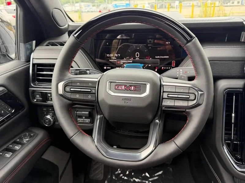 2026 GMC Yukon AT4 Ultimate - Photo 13