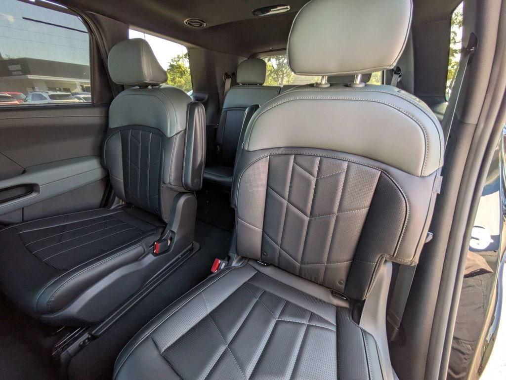 New 2027 Ebony Black Kia X-LINE SX image 15