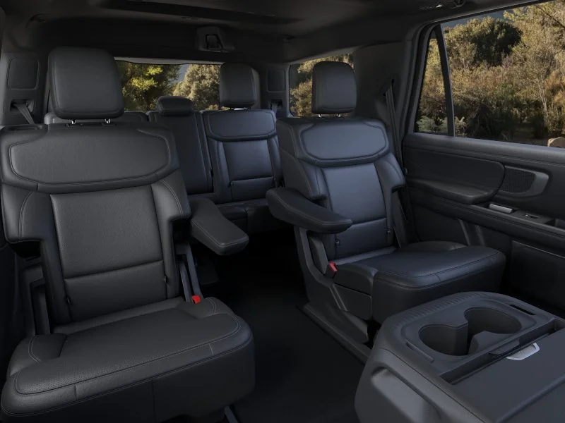 New 2026 Glacier Gray Metallic Tri-Coat Ford Platinum® image 11