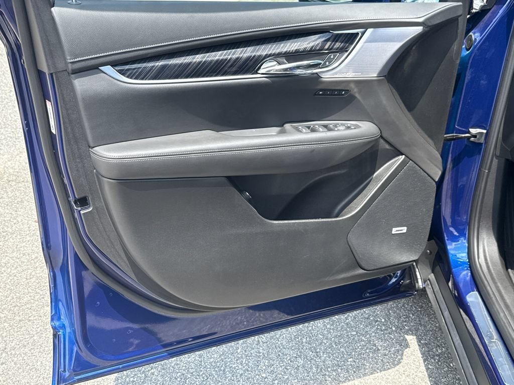 2025 Cadillac XT6 Premium Luxury - Photo 10