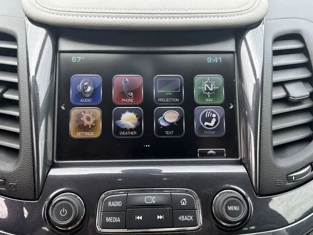 Certified Used 2019 SILVER ICE METALLIC Chevrolet Premier image 15