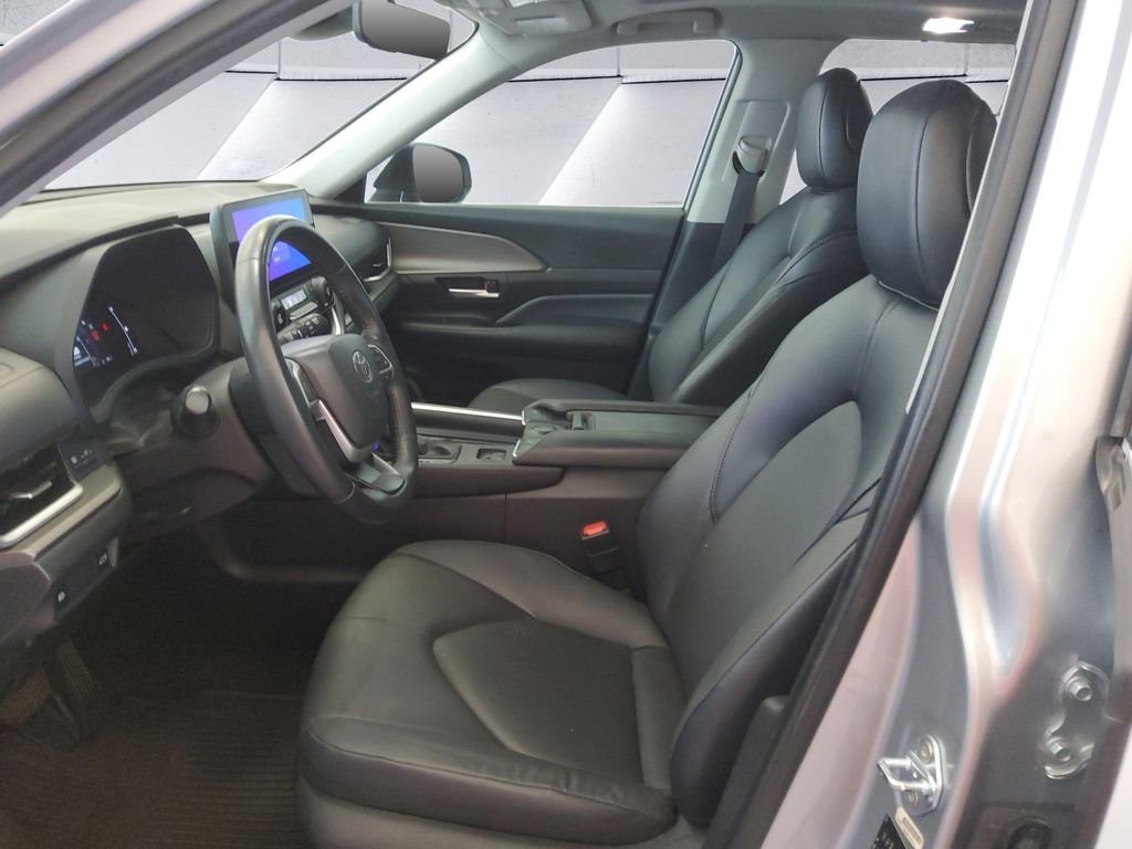 Used 2024 Silver Toyota XLE image 7