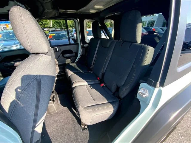 Used 2024 Gray Jeep Sport S image 23