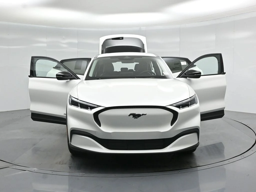 New 2026 Star White Metallic Tri-coat Ford Select image 27