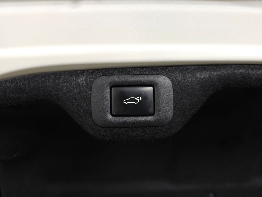 Used 2024 White Pearl Lexus 350 Ultra Luxury image 8
