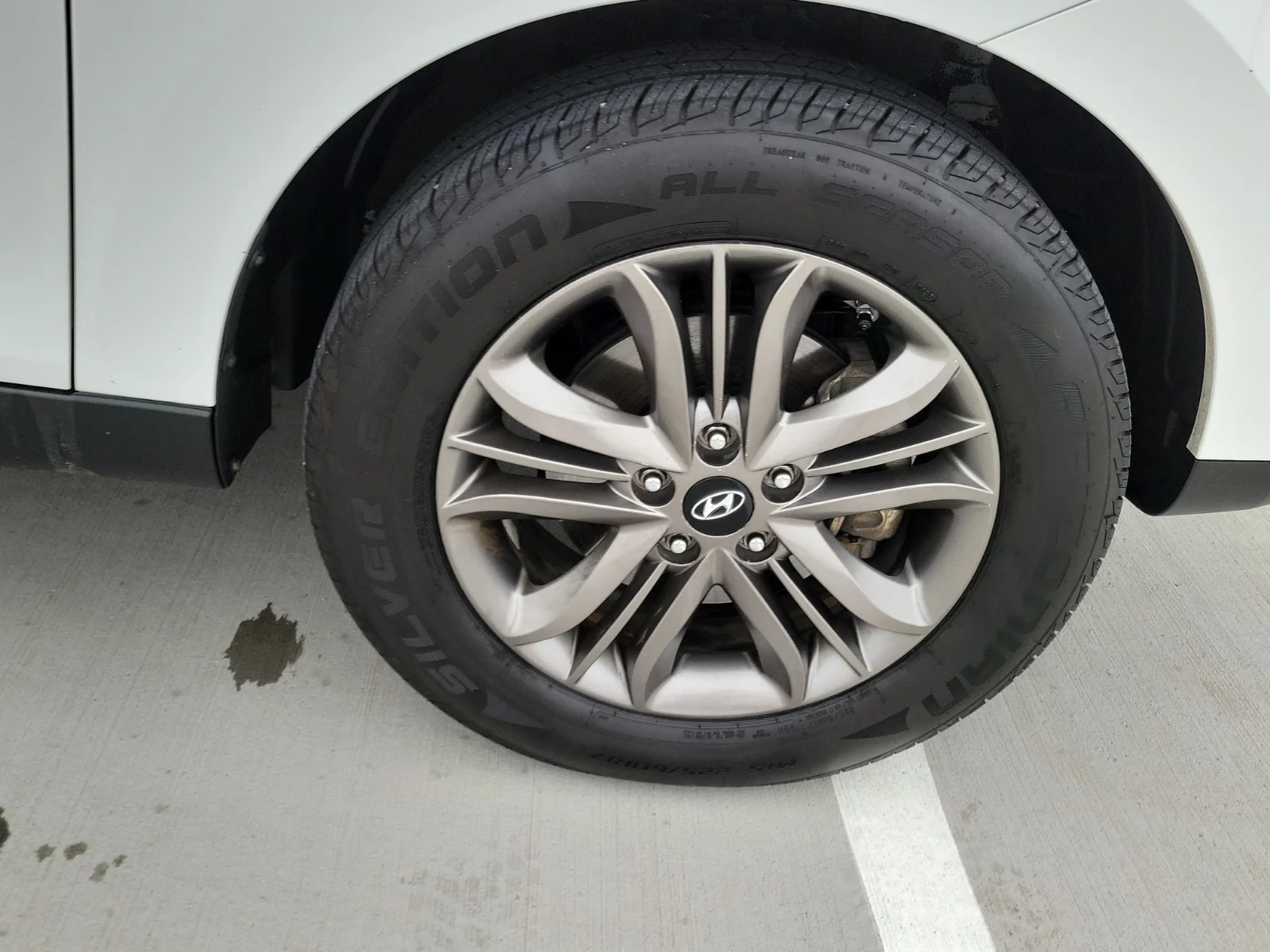 Used 2014 White Hyundai SE image 7