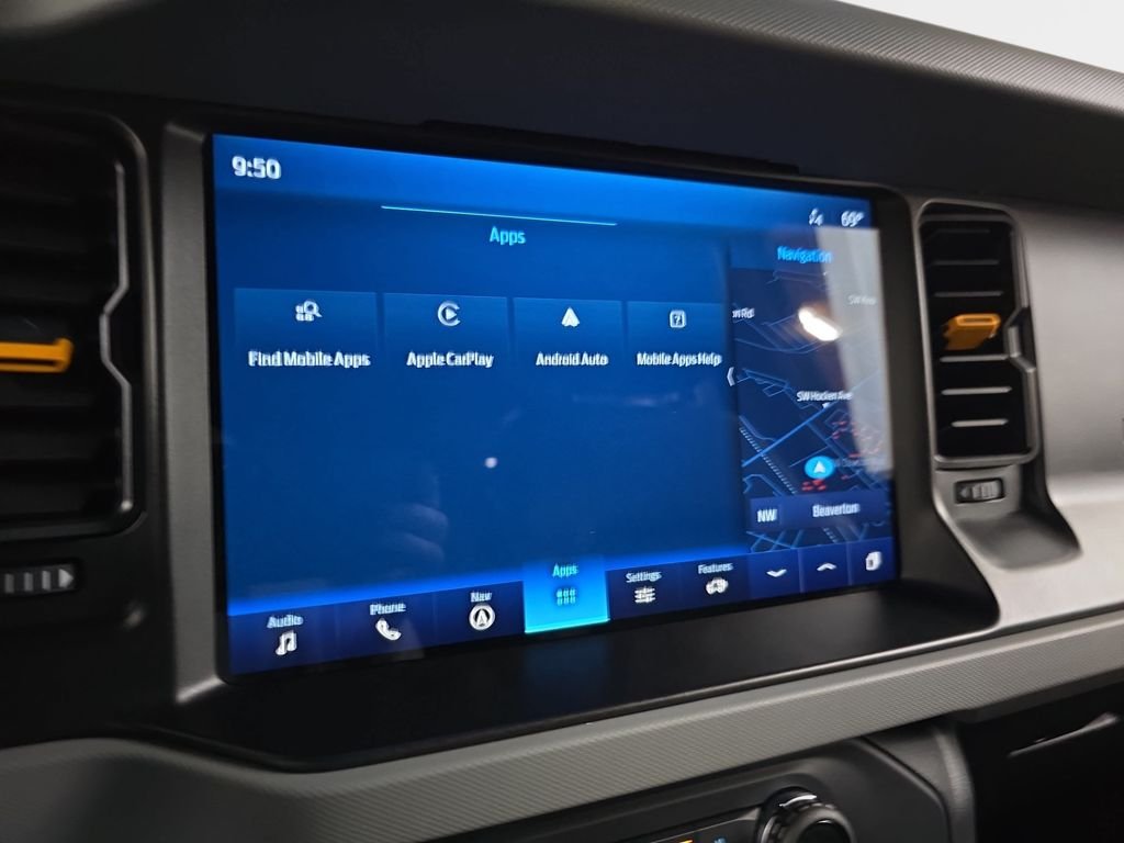Used 2023 Cactus Gray Ford Badlands image 23