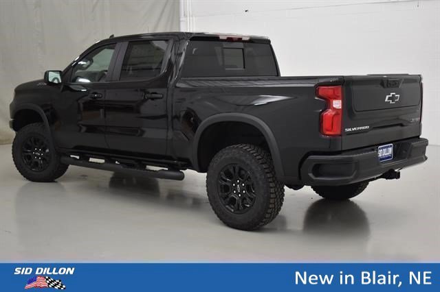 2026 Chevrolet Silverado 1500 ZR2 - Photo 15