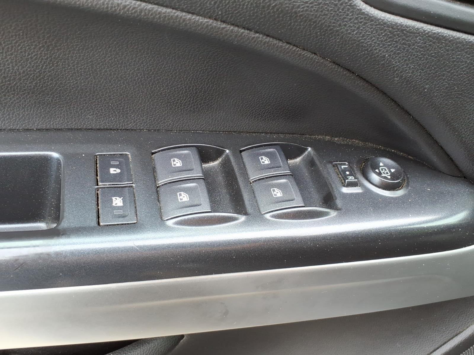 Used 2019 Satin Steel Metallic Chevrolet 4WD LT image 13