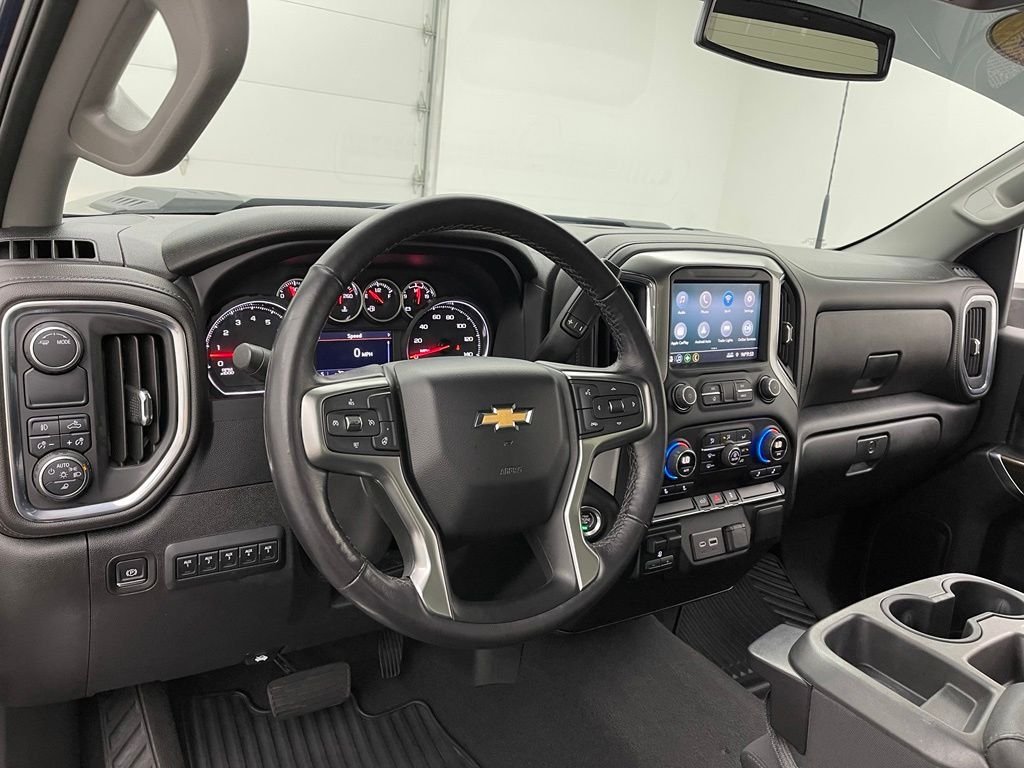 Used 2022 Northsky Blue Metallic Chevrolet LT image 3