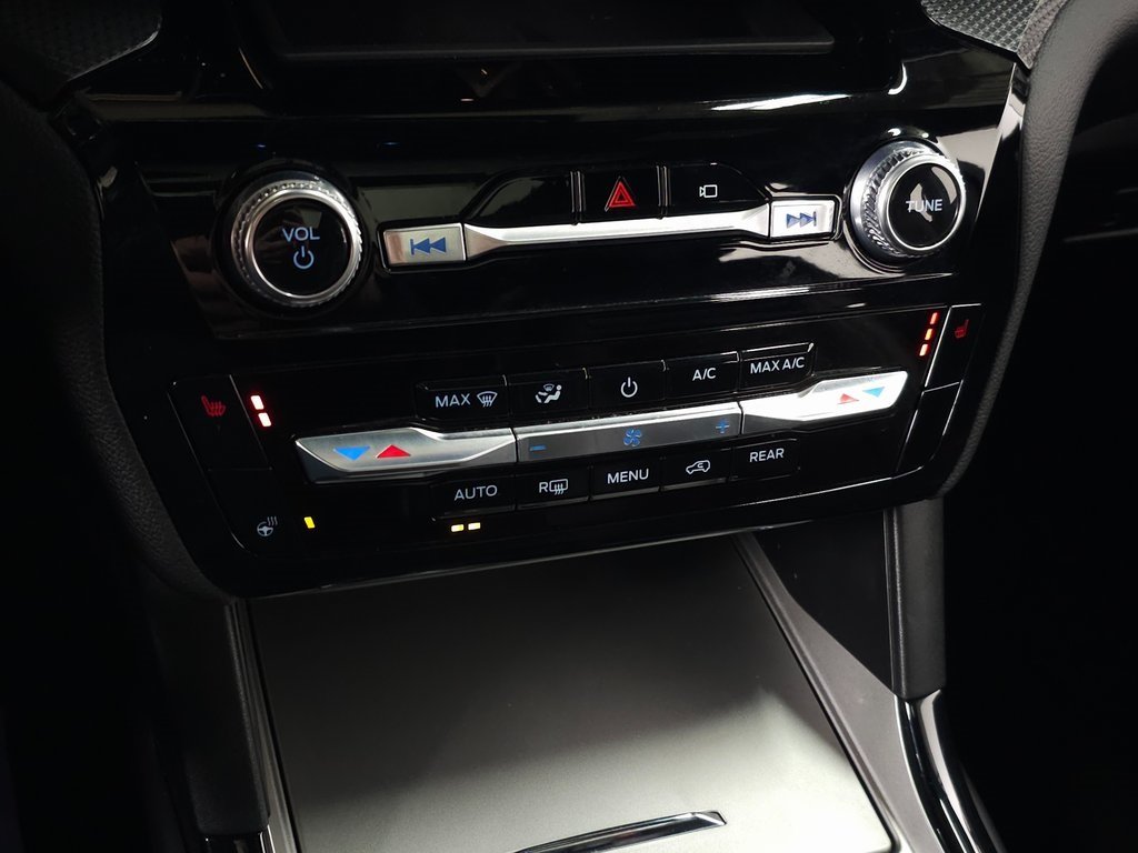 2023 FORD EXPLORER - Image 30