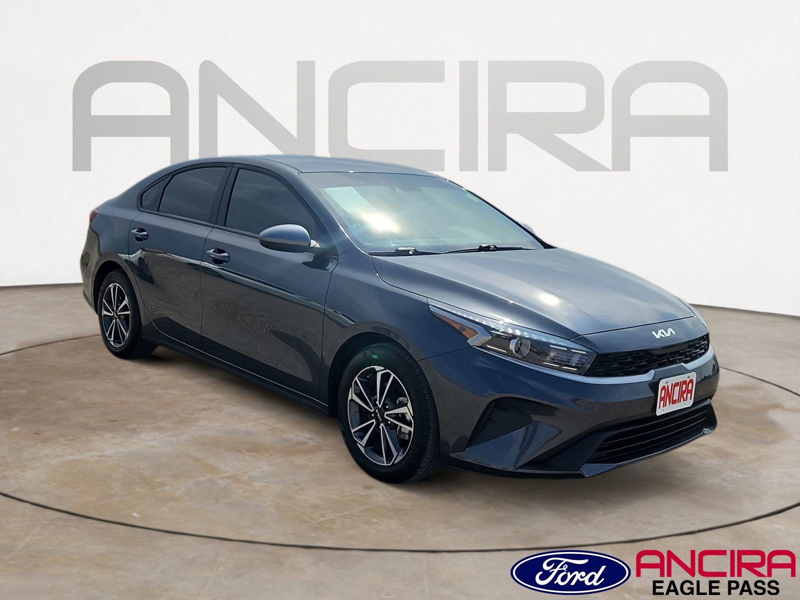2024 Kia Forte LXS AT's photo