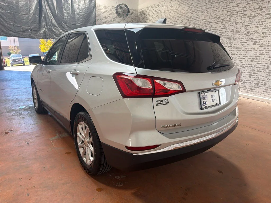Used 2021 Silver Ice Metallic Chevrolet LT image 5