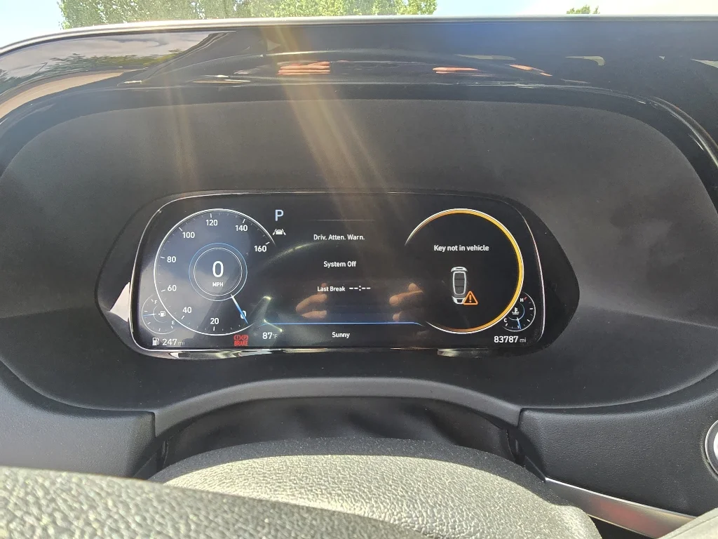 Used 2020 Steel Graphite Hyundai Limited image 22