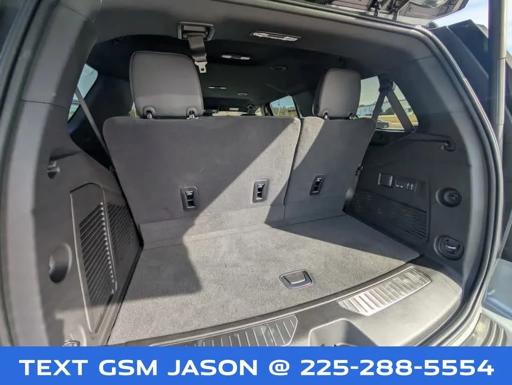 2025 Chevrolet Tahoe Premier - Photo 29